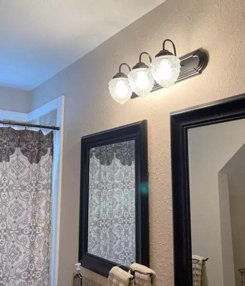 Clear Acorn Glass Lighting Vanity Trio - Antique Bathroom Light Fixtures Wall Mount Farmhouse Kitchen Dining Room Ceiling Chandelier Lamp bild 3