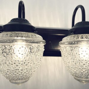 Clear Acorn Glass Lighting Vanity Trio - Antique Bathroom Light Fixtures Wall Mount Farmhouse Kitchen Dining Room Ceiling Chandelier Lamp bild 6
