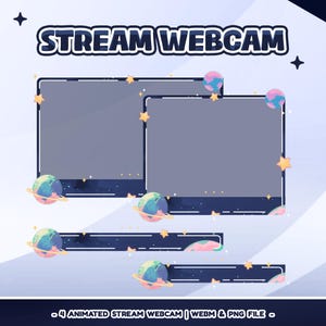 Op de afbeelding: Een digitaal ontwerp voor een stream webcam, met een ruimtethema. Het ontwerp bevat twee rechthoekige frames, planeten, sterren en de tekst "STREAM WEBCAM". De achtergrond is donkerblauw en grijs.