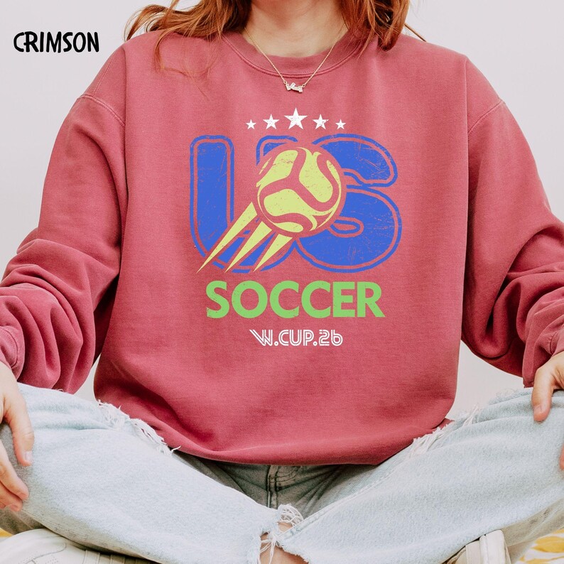 US Soccer club 26 Graphic Tee: Vintage American Football Fan Shirt bild 10