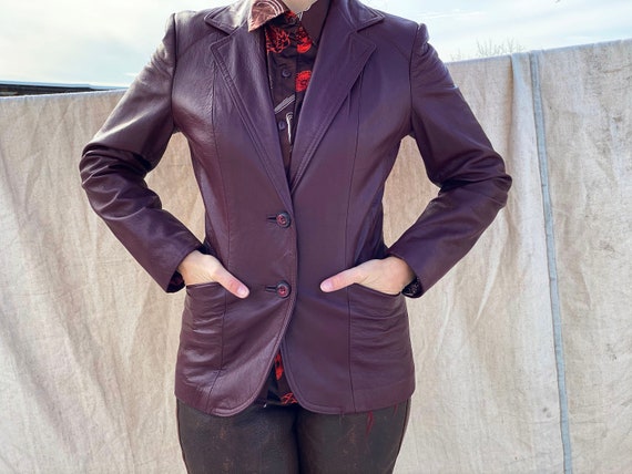 vintage burgundy leather jacket / classic burgundy