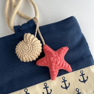 12 i 1 virkmönster för hav, Amigurumi-nyckelring och väskberlock i PDF-format, sköldpadda, maneter, sjöstjärna, snäckskal, sjöhäst, fisk, virkning med havsliv bild 14