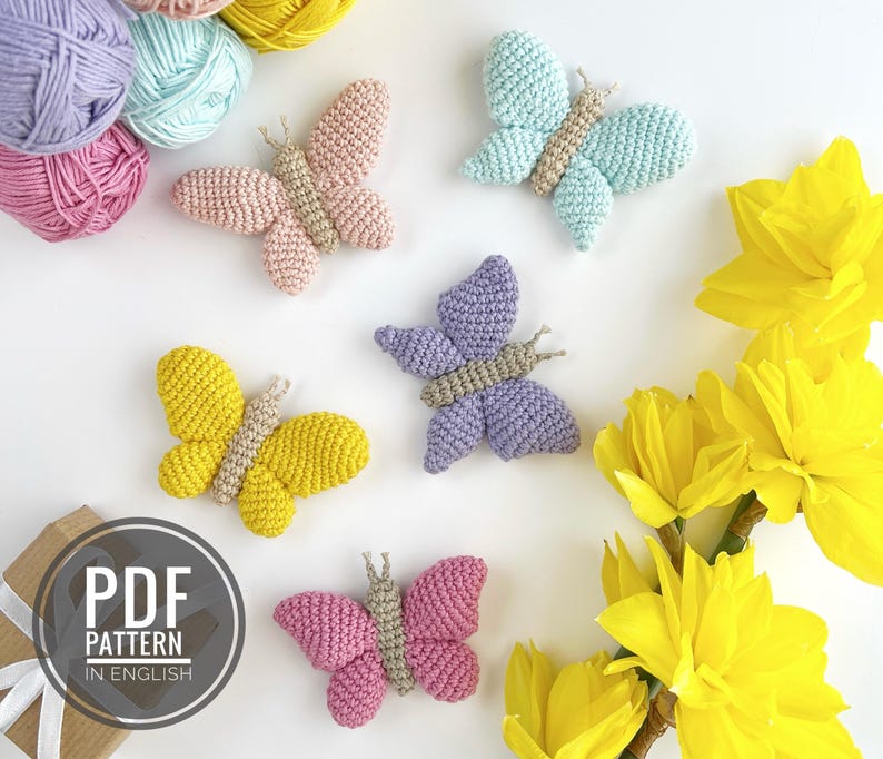 Crochet pattern for colorful butterflies keychains, bag charms or car mirror hangers