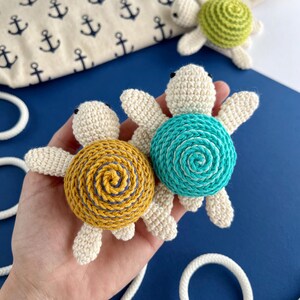 12 i 1 virkmönster för hav, Amigurumi-nyckelring och väskberlock i PDF-format, sköldpadda, maneter, sjöstjärna, snäckskal, sjöhäst, fisk, virkning med havsliv bild 9