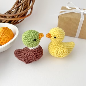 Crochet duck pattern Amigurumi rubber duck keychain plush Crochet charm kawaii image 5