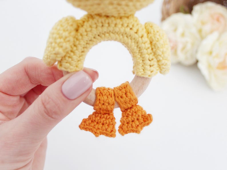 Häkelanleitung für eine Babyrassel mit Ente, Amigurumi-Enten-Plüschtier, gehäkelte Enten-Beißringe, Stofftiere Bild 7