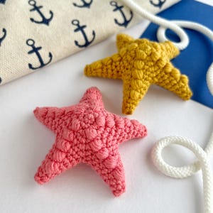12 i 1 virkmönster för hav, Amigurumi-nyckelring och väskberlock i PDF-format, sköldpadda, maneter, sjöstjärna, snäckskal, sjöhäst, fisk, virkning med havsliv bild 12