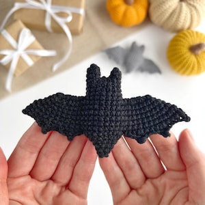 Halloween amigurumi bat pattern PDF