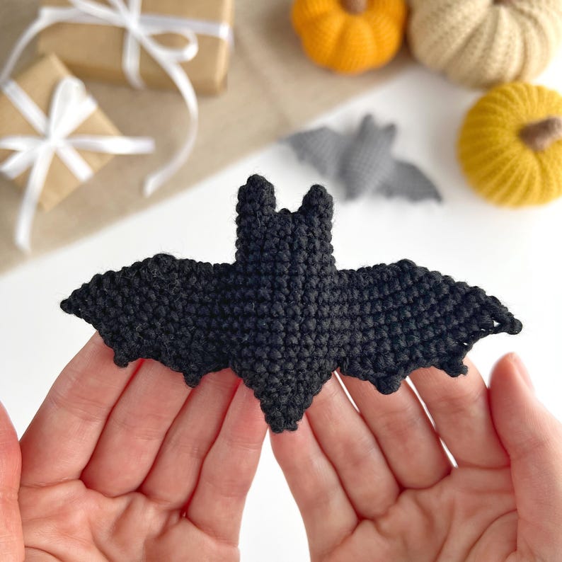 Halloween amigurumi bat pattern PDF