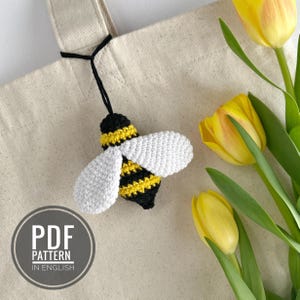 Bee amigurumi crochet keychain pattern PDF Crochet bee plush keychain Bumble bee Tutorials crochet pattern bag charm Crochet car hanging