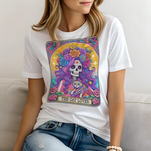 Tarot The Cat Lover T-Shirt for Women, Funny Ladies Shirt Mom Gift, Casual Top, Sweatshirt & Hoodie Available, Mystic Top, Spiritual