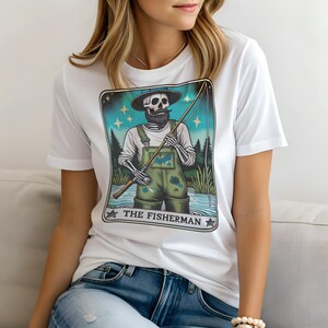 Tarot The Fisherman T-Shirt for Women, Funny Ladies Shirt Mom Gift, Casual Top, Sweatshirt & Hoodie Available, Mystic Top, DTF