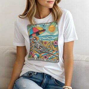 Tarot The Beach Urlaub T-Shirt für Frauen, lustiges Damen Shirt Mama Geschenk, lässiges Top, Sweatshirt & Hoodie erhältlich, mystisches Top, spirituell