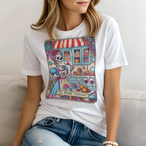 Tarot Die betrunkene Hausfrau T-Shirt für Frauen, lustiges Damen Shirt Mama Geschenk, lässiges Top, Sweatshirt & Hoodie erhältlich, mystisches Top, spirituell