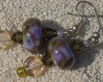 GOÛT Du VIGNOBLE, Fruits en verre Pourpre foncé Argent Crochets Fancy Dangle Drop BOUCLES d’oreilles, Boucles d’oreilles esthétiques à lobe d’oreille