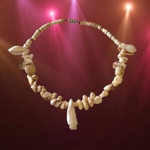 Precolumbian ancient shell necklace