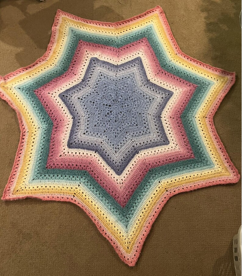 Star Print Pattern Hooded Blanket