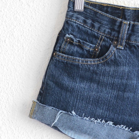 Levis High Waisted Shorts size 0 Shorts Vintage L… - image 2
