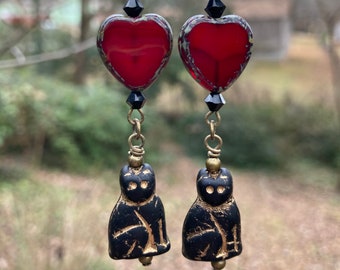 Black Cat Earrings Spooky Red Heart