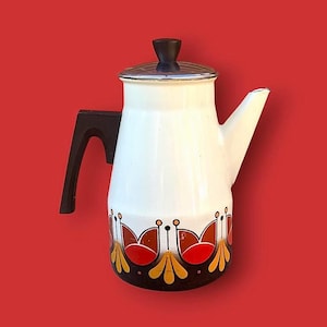Vintage enamel coffee pot with stylized floral pattern – 1970s