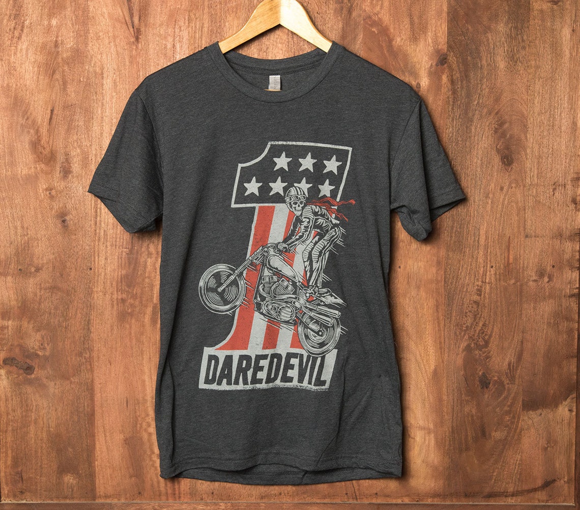 T-shirt Daredevil Manches Longues Motif Couverture – Neuf Avec Étiquettes