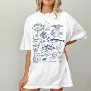 Vintage Fisch Tattoo Style T-Shirt, Retro Fischer Shirt, Fisch Shirt für Männer, Bass T-Shirt, Fischer T-Shirt, Bass-Liebhaber, Fischer Geschenke, Ozean Shirt
