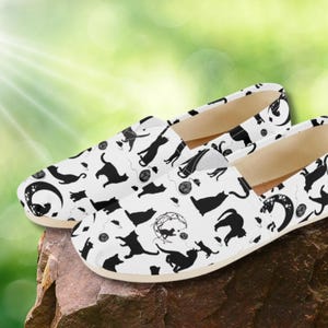 Black Cat and Mouse Slip-On Canvas Shoes – Halloween Cat Lover Gift – Witchy Footwear – Custom Black Cat Pattern Shoes Unisex