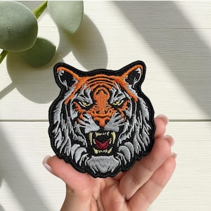 Embroidered Tiger Patch: Iron-On Applique for Jackets & Backpacks