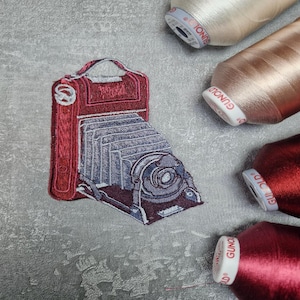 Vintage Camera Embroidered Patch | Embroidered Tulle Applique | Sew-On Decoration for Clothes, Backpacks, Tote Bags