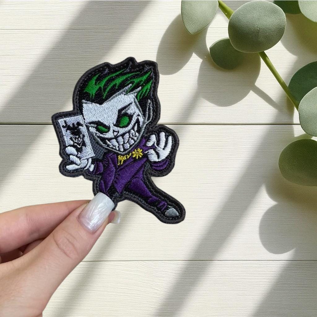 Toppa Ricamata Evil Smile – 4x7,8 Cm – Teschio Con Sorriso – Fissaggio Con Uncino (velcro) – Stile Tattico Militare