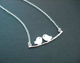 Silver Necklace with lovely mod birds