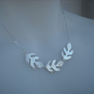 Silver Necklace with modern leaf, Bridesmaid gift, Bridesmaid Necklace, Wedding Gift, Birthday Gift image 3