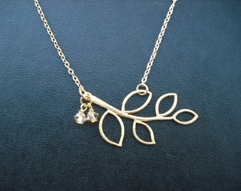 matte yellow  gold finish five leaf branch necklace - 16K gold plated chain