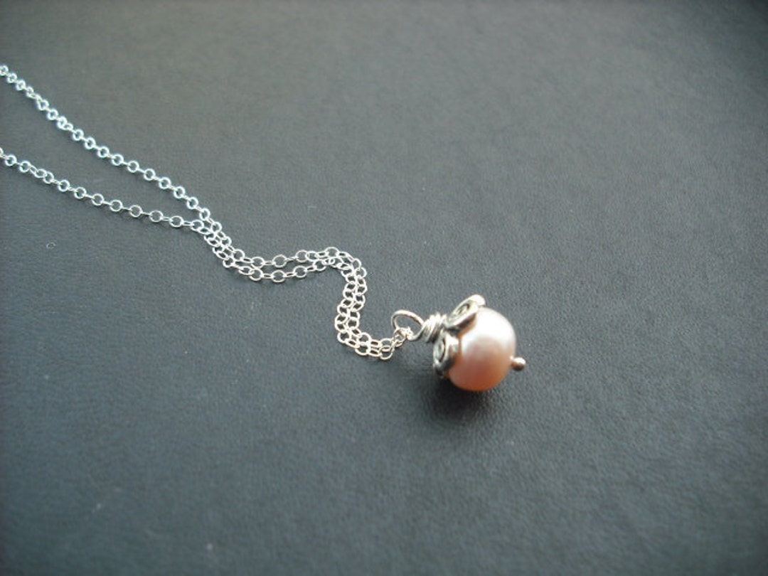Peach Freshwater Pearl Classic Earring Necklace Set main image 1