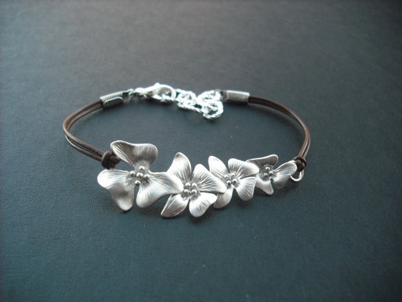 Bridesmaid Bracelet, Silver Bracelet with Fourfold Flowers image 1