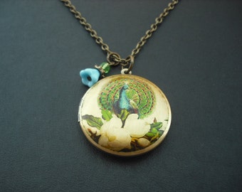 Peacock in Bloom locket necklace with crystal bead version 4