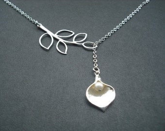 five leaf branch and Calla Lily lariat 1