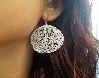 Matte Gold or Silver Filigree Leaf Earring