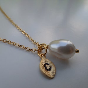 Bridesmaid Gift, Bridesmaid Necklace, Gold Necklace with Pear Swarovski Pearl, Personalized Initial Leaf