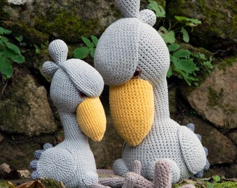 ハシビロコウの編みぐるみパターン：エキゾチックな鳥のぬいぐるみ