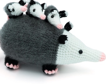 SCHEMA ALL'UNCINETTO Amigurumi Opossum Madre e Bambini di MevvSan [PDF Download immediato]