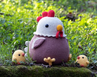 READY to SHIP - Amigurumi Large Hen - cute crochet amigurumi chicken, farm animal plushie