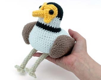 READY to SHIP - Amigurumi Masked Lapwing Plover Bird - crochet plover bird, Australia wading bird