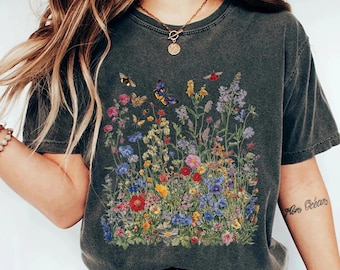Floral Wildflower T-shirt, Pressed Flower Shirt Wild Flower Meadow Shirt, Wild Flowers Shirt, Ladies Shirts, Garden Lover Shirt