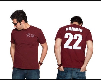 Charles Darwin Literary T-Shirt Jersey - Reader - Book Gift - Author - NOVEL-T Science - Big Bang Theory