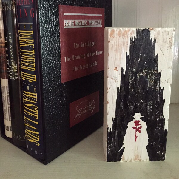 The Dark Tower, Stephen King, Roland Deschain, Gilead, gunslinger, rose, picture, silhouette, wood sign, Ka, reader gift, unique