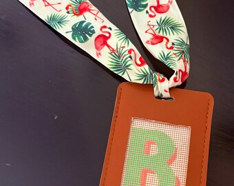 Etiqueta para equipaje o dije para bolso con bordado autoacabado, lienzo de malla 18, excelente proyecto para principiantes, proyecto con inicial/monograma