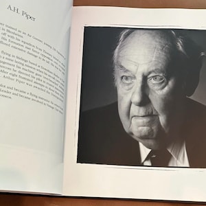 Los últimos: Retratos de tripulaciones aéreas de la Batalla de Inglaterra (Primera edición firmada)