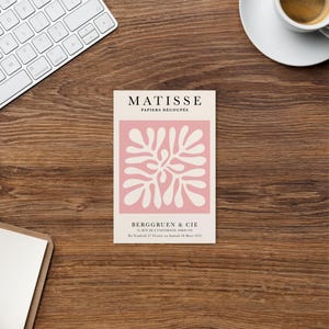 henri matisse bloem roze achterkant, papieren decoupes kunst P45, matisse knipsel geïnspireerde ansichtkaart