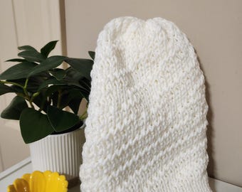 White swirl  Beanie